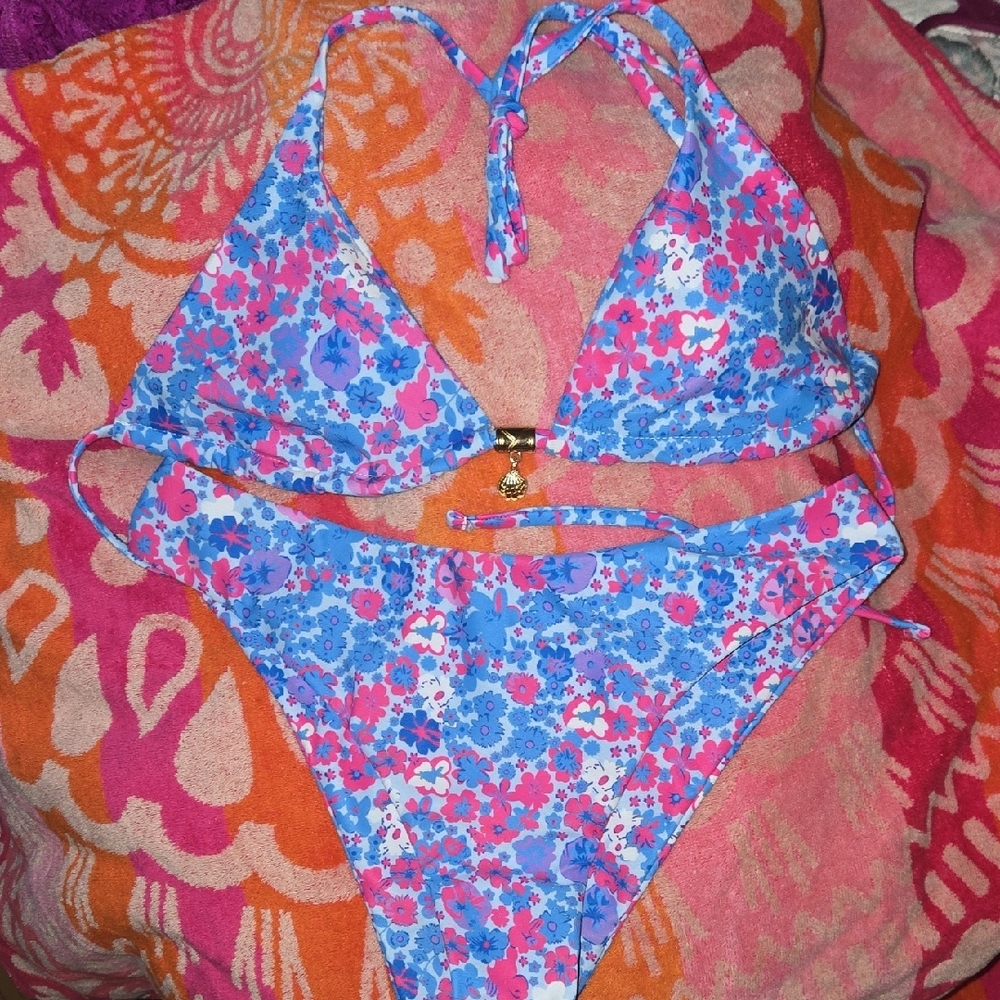 Floral Blue and Pink Bikini - Picture 4 of 5